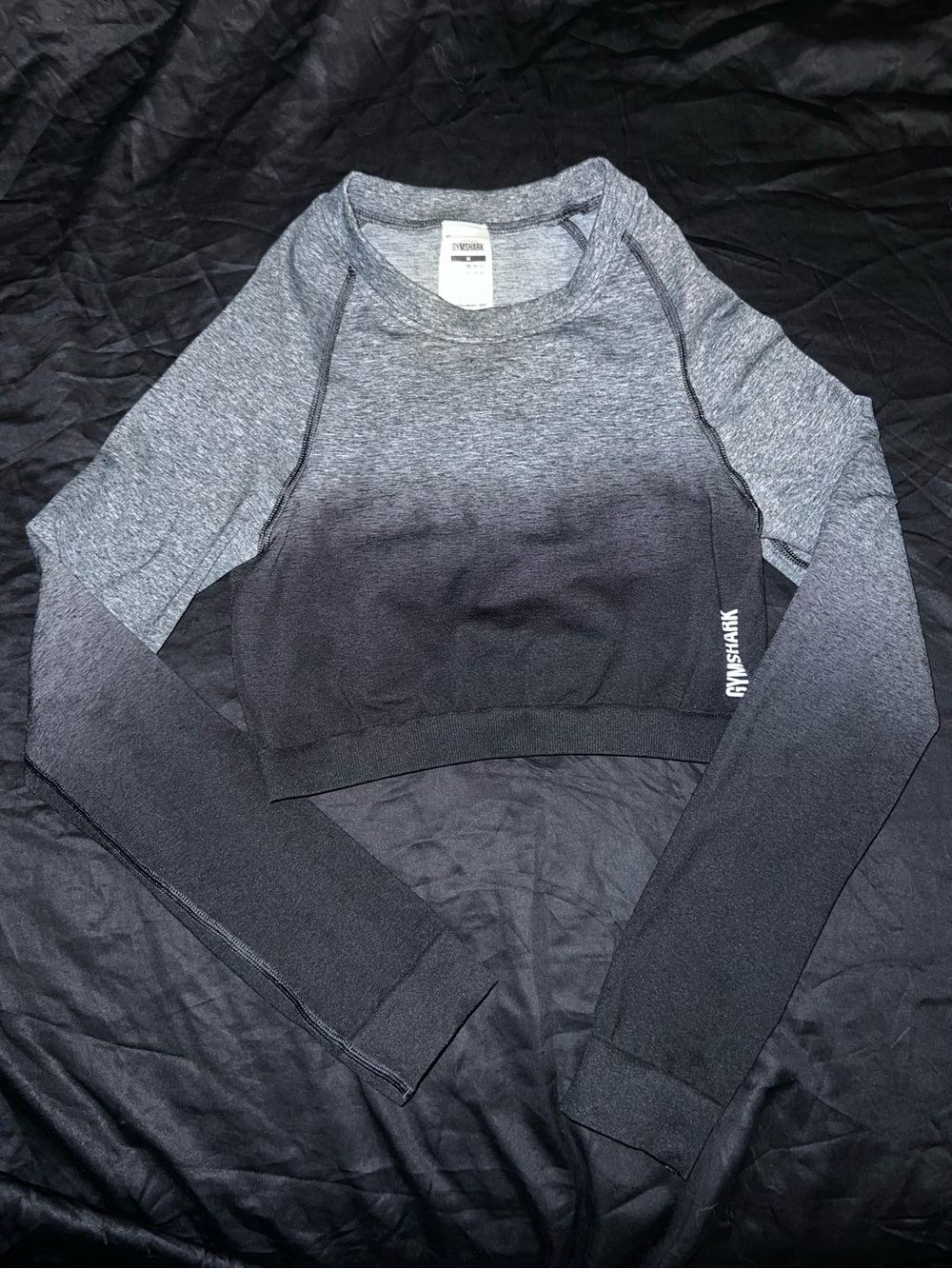 Gymshark Grey-to-Black Ombre Long Sleeve Crop Top - Picture 2 of 3